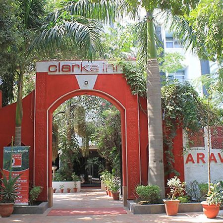 Aravali Clarks Inn Αλγάρ Εξωτερικό φωτογραφία