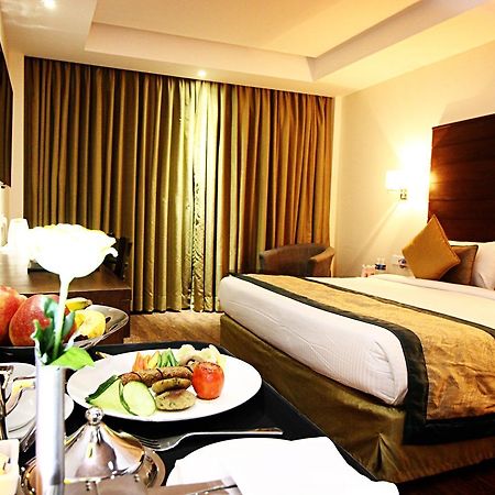 Aravali Clarks Inn Αλγάρ Εξωτερικό φωτογραφία