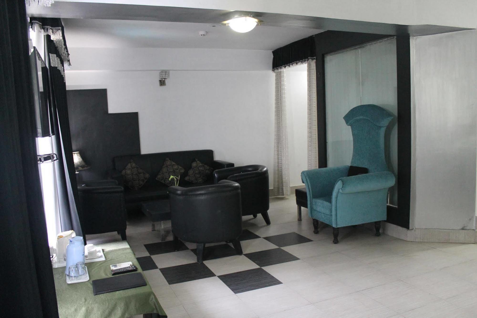 Aravali Clarks Inn Αλγάρ Εξωτερικό φωτογραφία