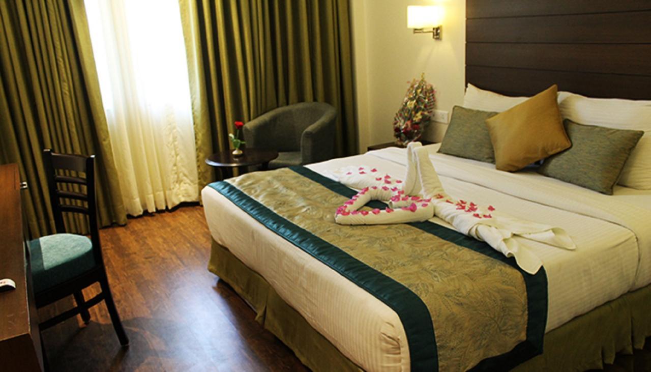 Aravali Clarks Inn Αλγάρ Εξωτερικό φωτογραφία