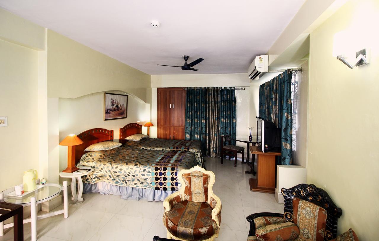 Aravali Clarks Inn Αλγάρ Εξωτερικό φωτογραφία